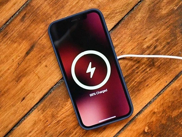 平乐苹果手机维修分享iPhone 12可以随便充电吗 